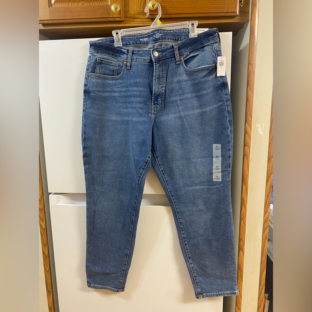 Old Navy Women's Mid-Wash Blue Jeans